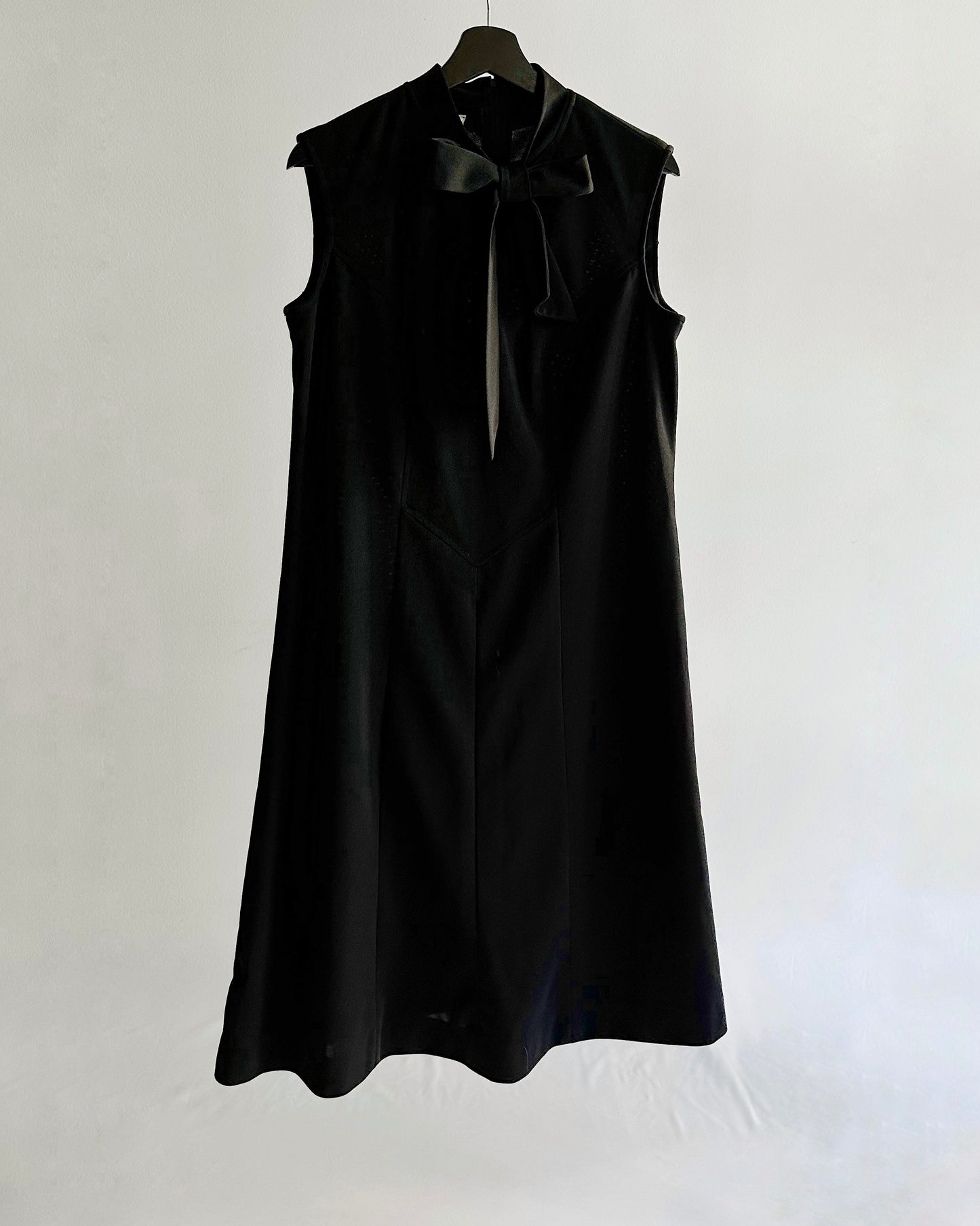 80s Sleeveless A-Line Bow Dress