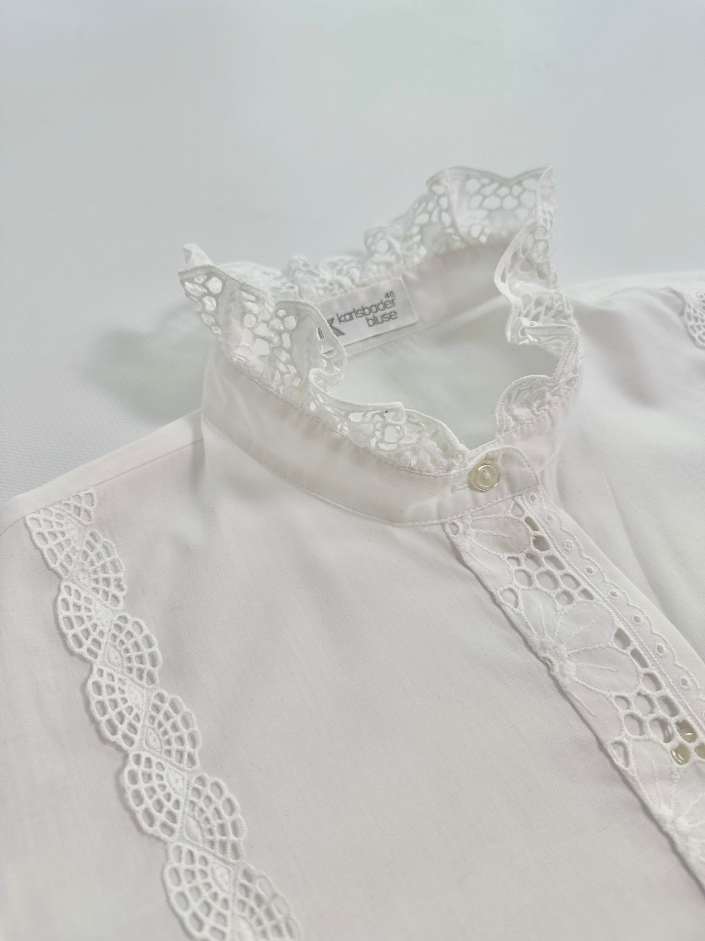 80s White Austrian Puff Sleeve Blouse