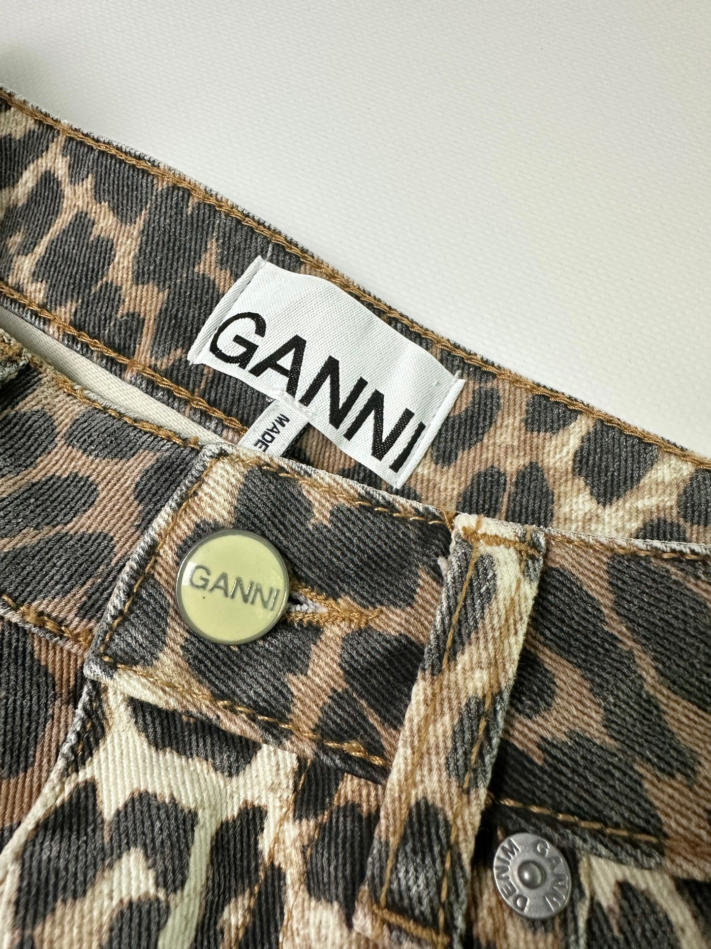 Ganni Leopard Betzy Cropped Jeans