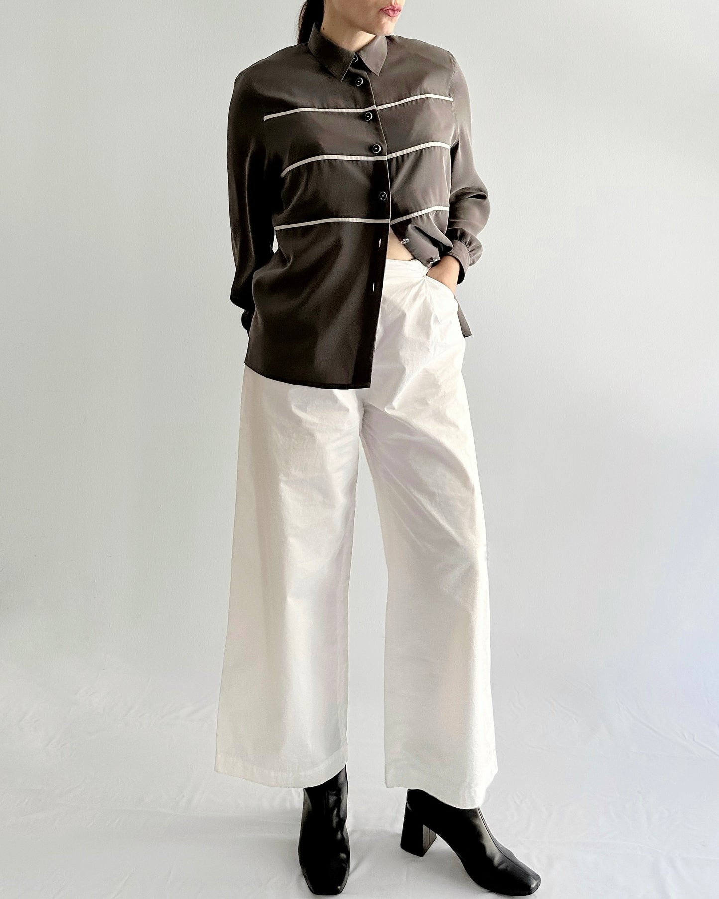 90s Grey Blouse with White Trim