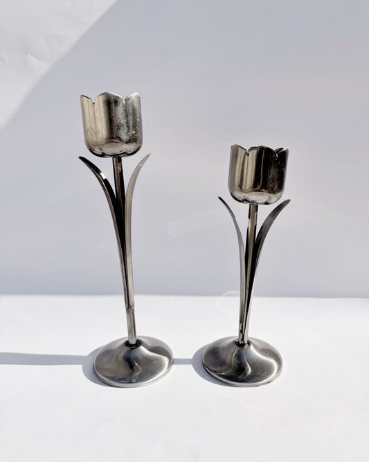 Vintage 1970s Silver-Tone Tulip Candle Holders – Set of 2