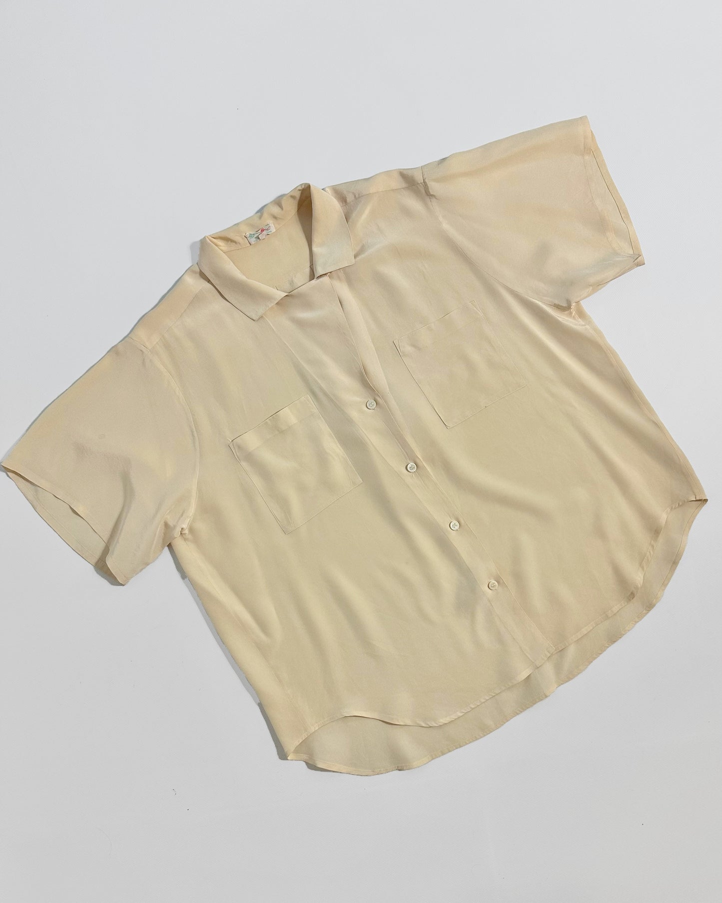 90s Pure Silk Short Sleeve Shirt