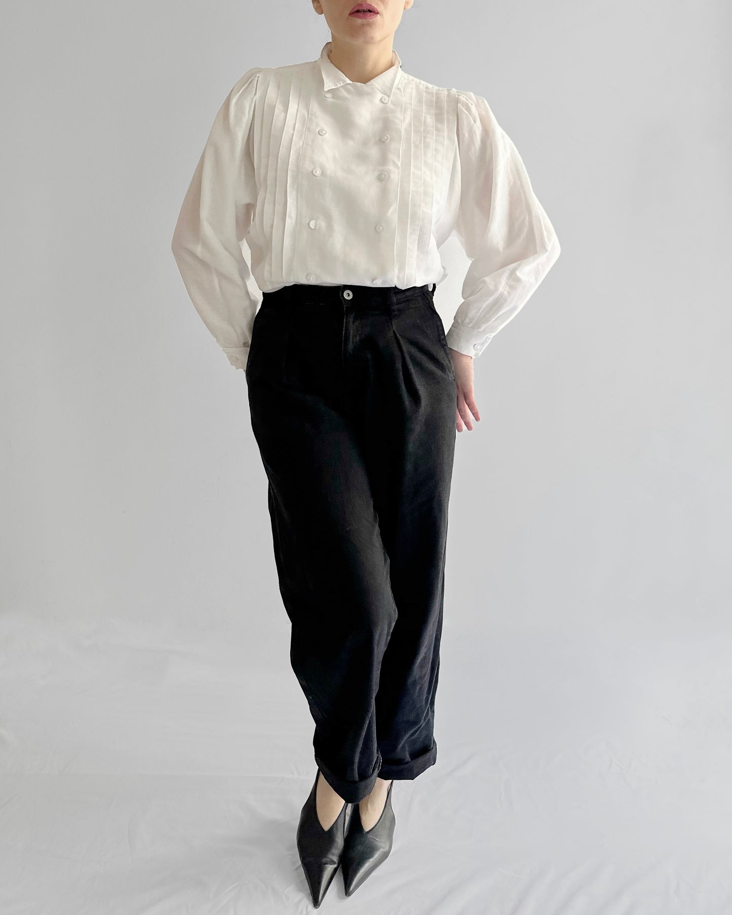 80s White Cotton Linen Pleated Blouse
