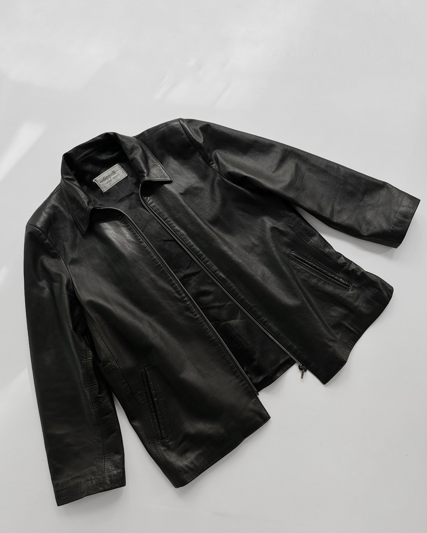 90s Black Zip-Up Leather Jacket