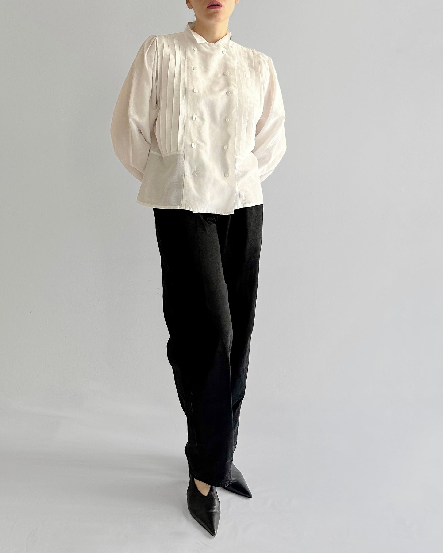 80s White Cotton Linen Pleated Blouse