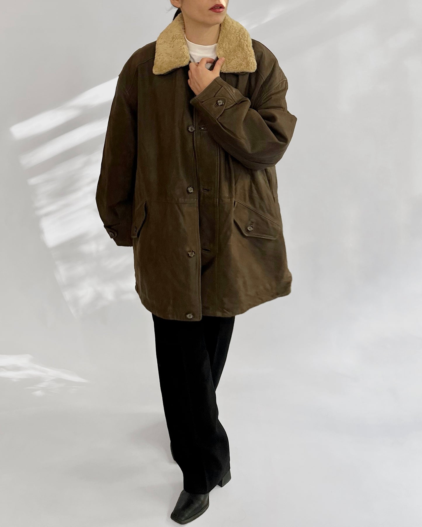 80s Brown Leather Jacket w/ Faux Shearling Collar