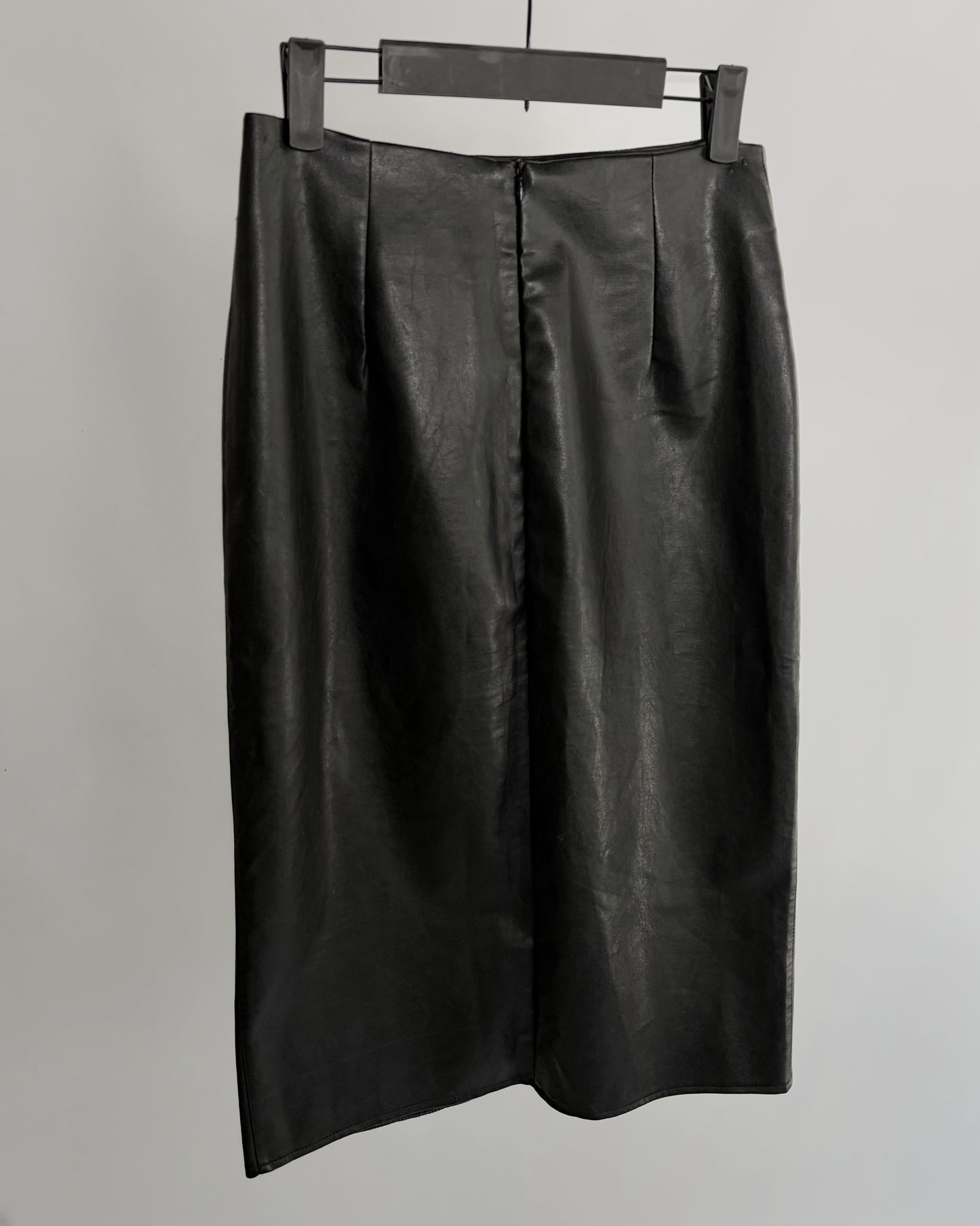 90s Black Faux Leather Midi Skirt