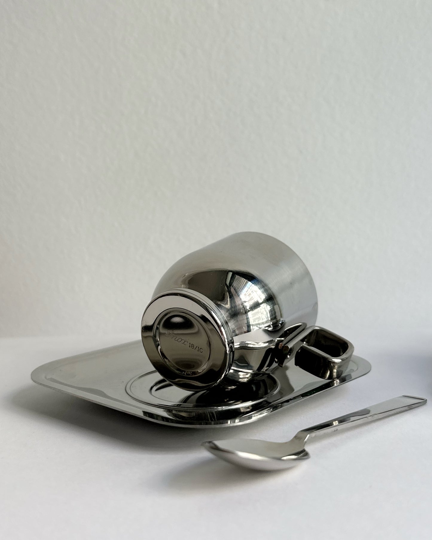 Vintage Stainless Steel 18/10 Thermal Espresso Cups with Saucers & Spoons – Set of 2, 4