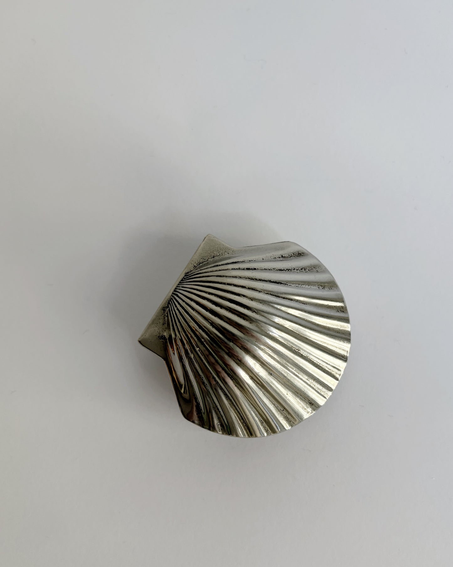 Vintage Silver Plated Shell Pill Box