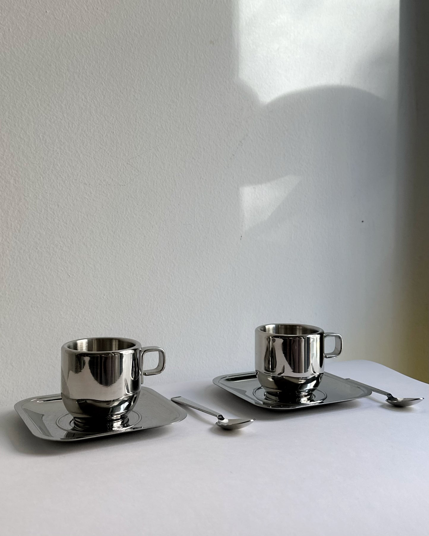 Vintage Stainless Steel 18/10 Thermal Espresso Cups with Saucers & Spoons – Set of 2, 4