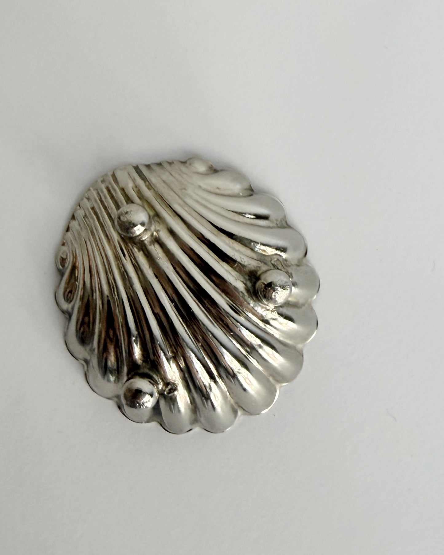 Vintage Mid Century Alpaca Silver Shell Ring Holder