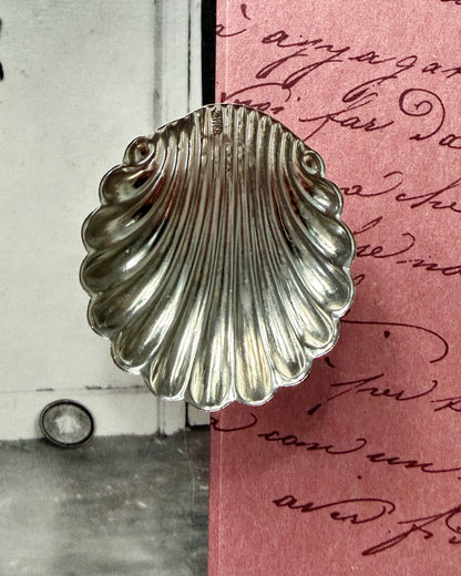 Vintage Mid Century Alpaca Silver Shell Ring Holder