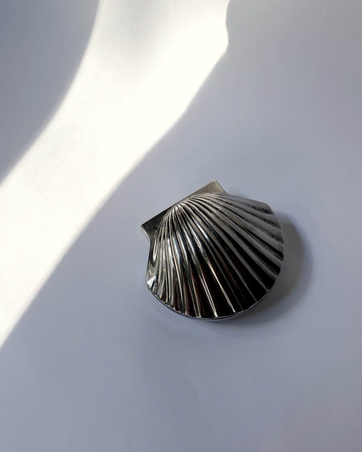 Vintage Silver Plated Shell Pill Box