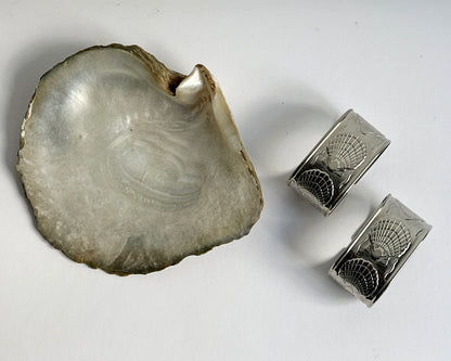 Vintage Shell Motif Napkin Rings – Set of 5