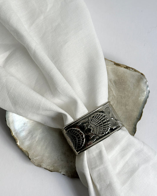 Vintage Shell Motif Napkin Rings – Set of 5