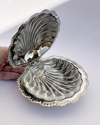 Vintage Silver-Tone Scallop Shell Box