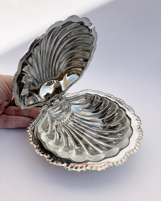 Vintage Silver-Tone Scallop Shell Box