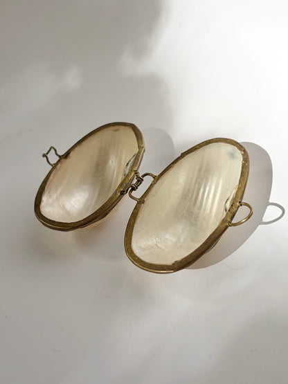 Antique c.1900 Mother of Pearl Shell Box