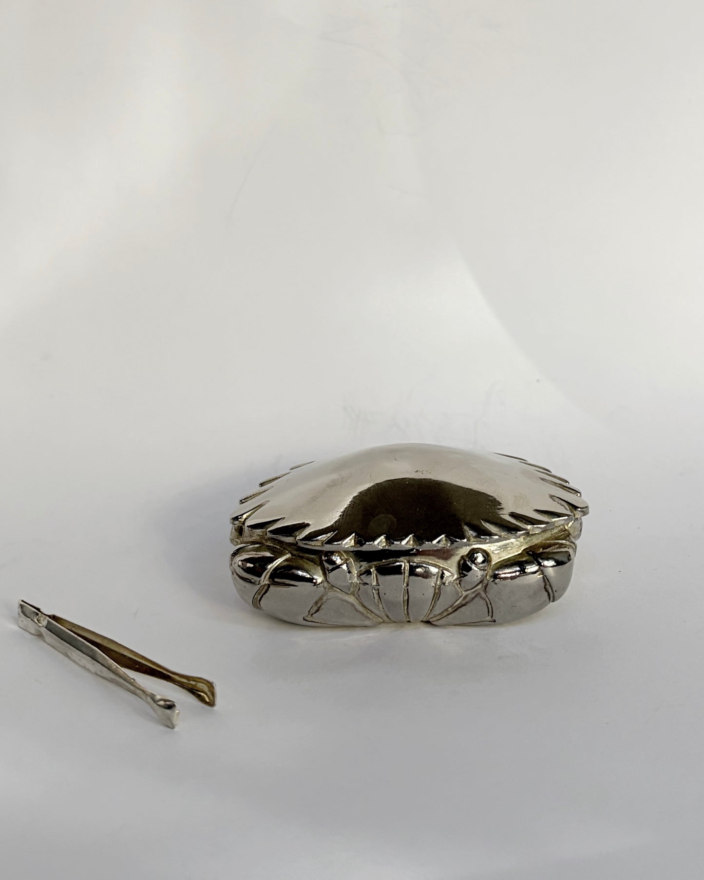 Vintage 1960s Silver Plated Crab Pill Box