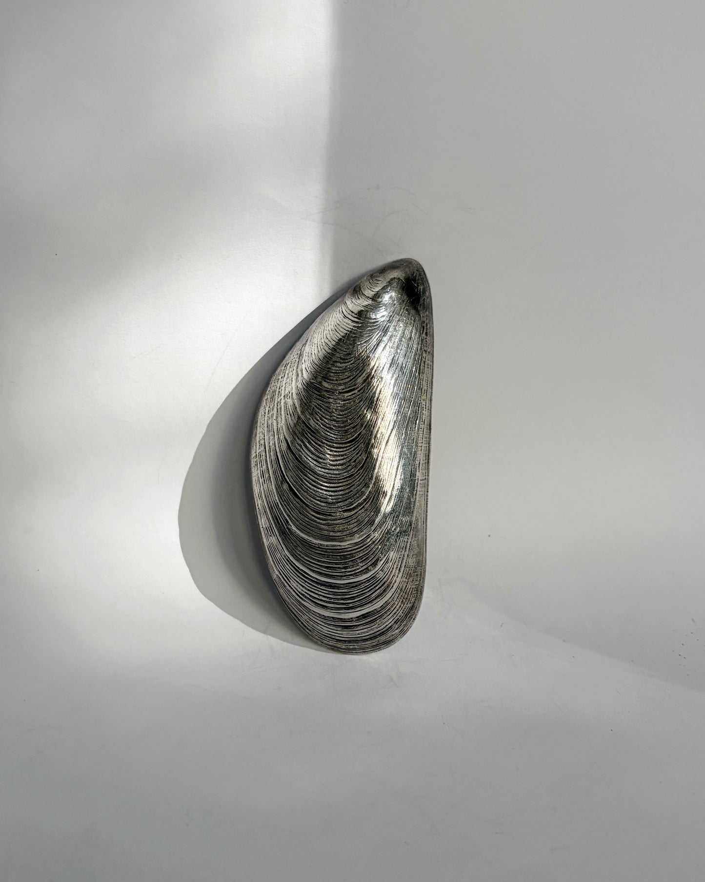 Vintage 1970s Silver Plated Mussel Shell Vide Poche