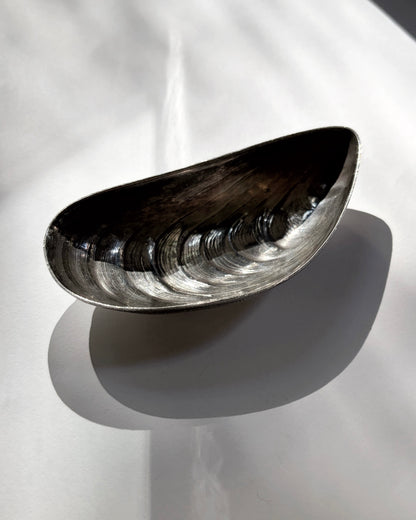 Vintage 1970s Silver Plated Mussel Shell Vide Poche