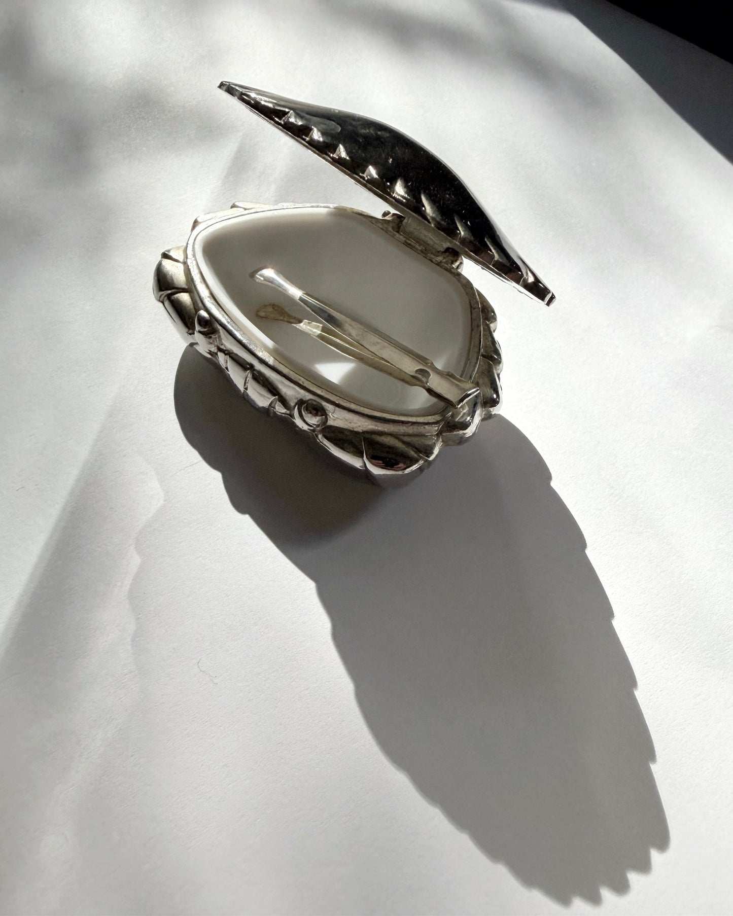 Vintage 1960s Silver Plated Crab Pill Box