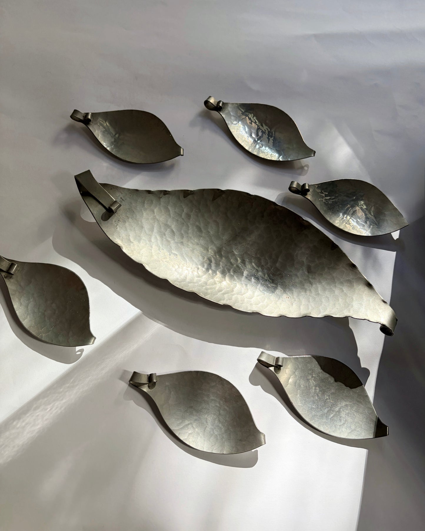 Vintage 1960s Hammered Pewter Leaf Serving Tray Set