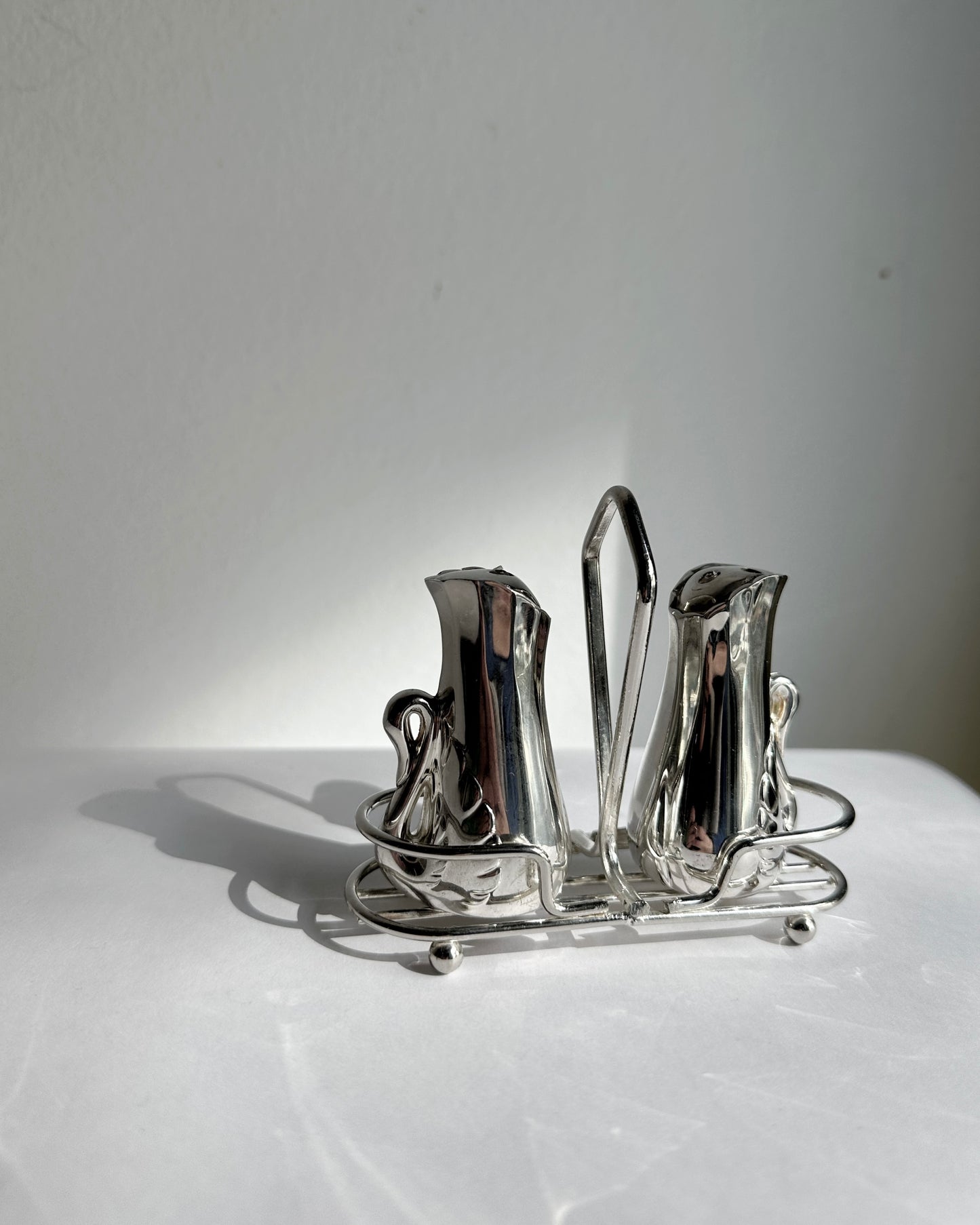 Vintage 1970s Silver Plated Swan Salt & Pepper Set with Caddy