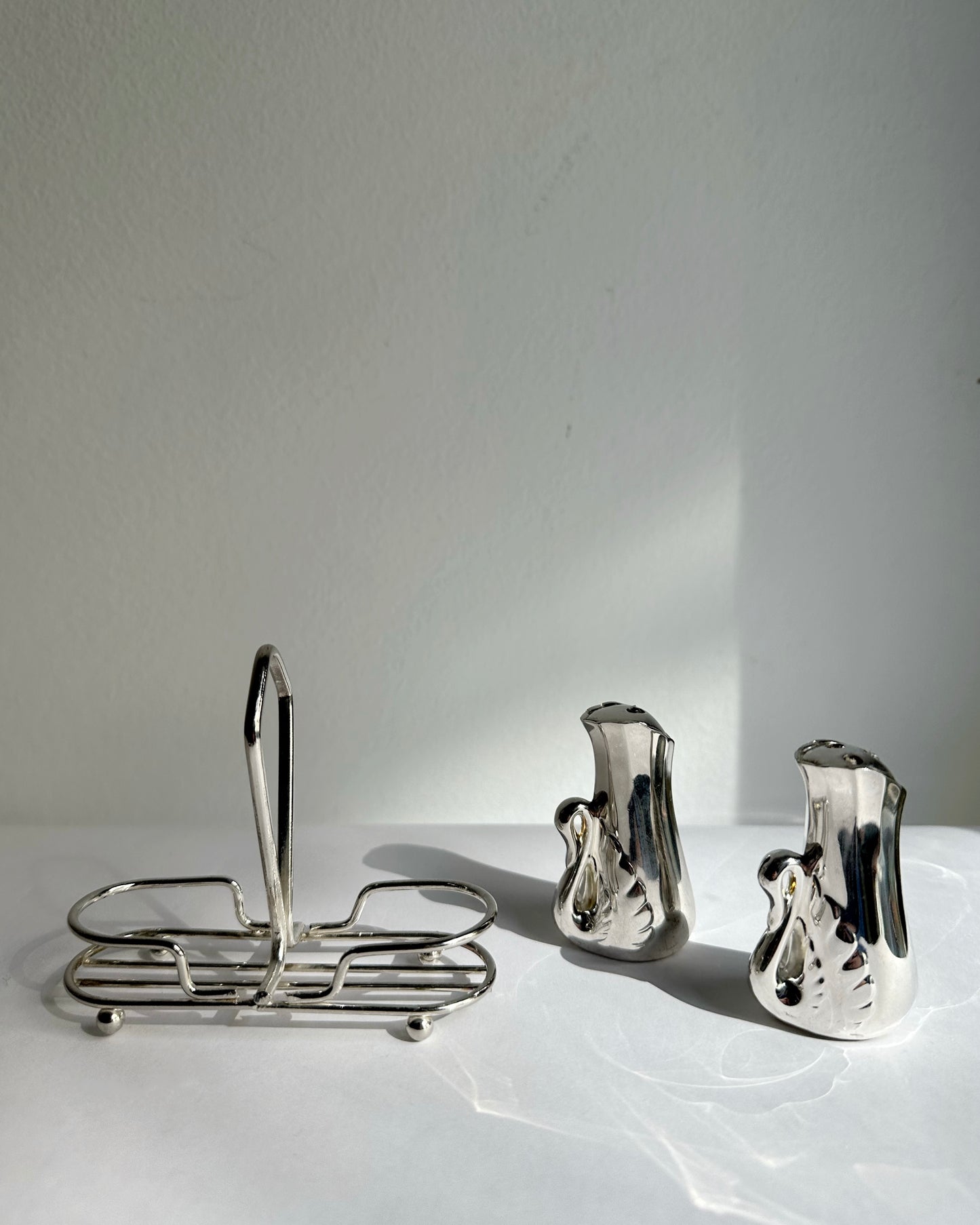 Vintage 1970s Silver Plated Swan Salt & Pepper Set with Caddy