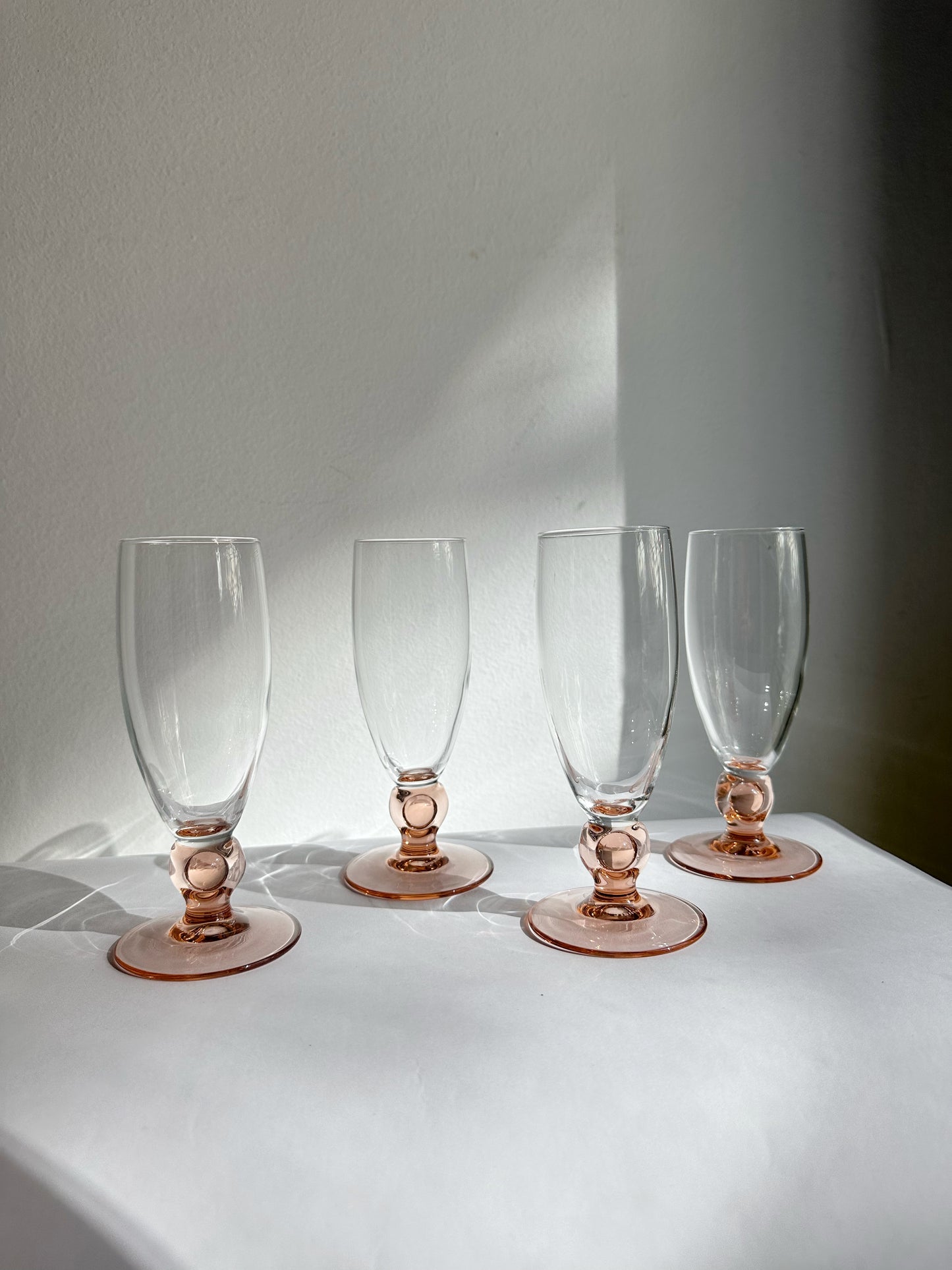 Vintage 1980s Luminarc Pink Stem Flutes – Set of 4