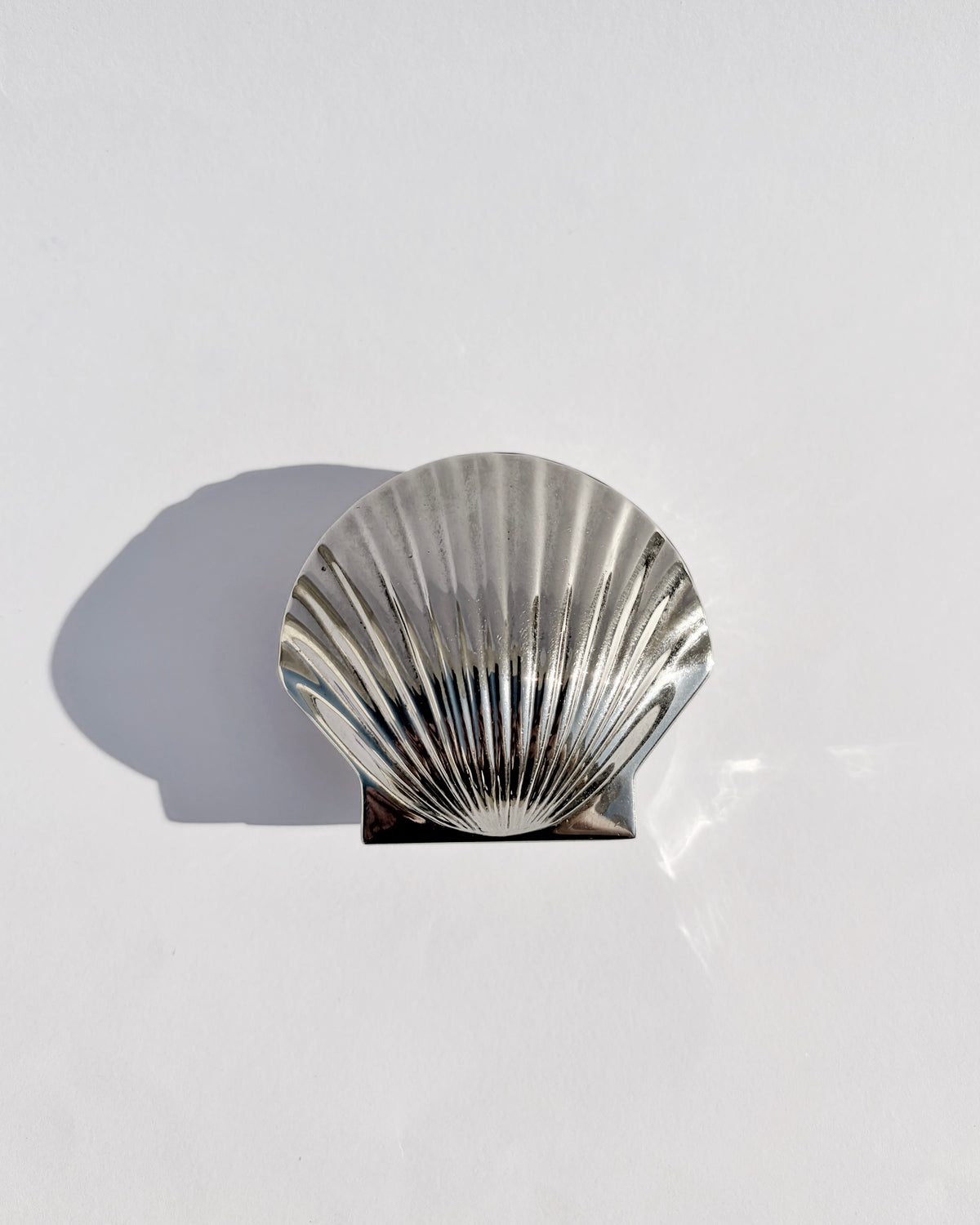 Vintage Silver Plated Shell Pill Box