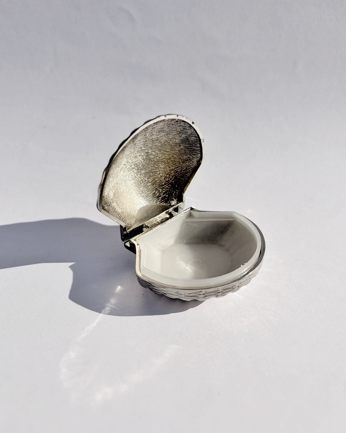 Vintage Silver Plated Shell Pill Box