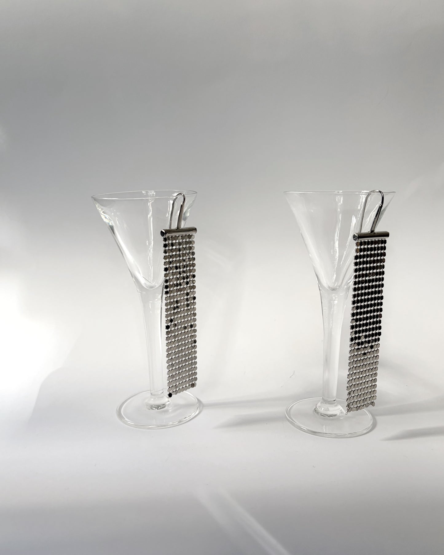 Vintage 1990s Liquid Metal Mesh Drop Earrings