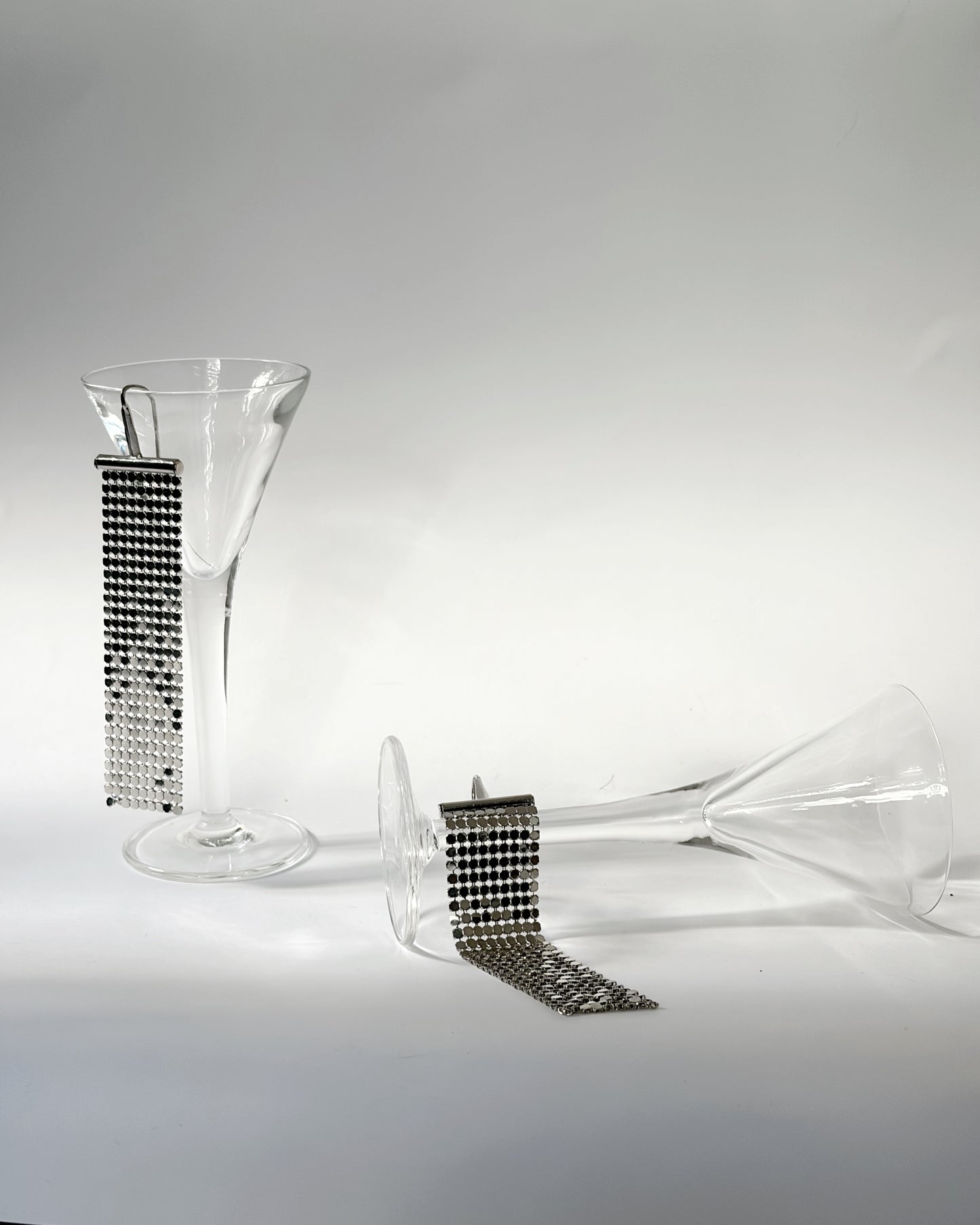 Vintage 1990s Liquid Metal Mesh Drop Earrings