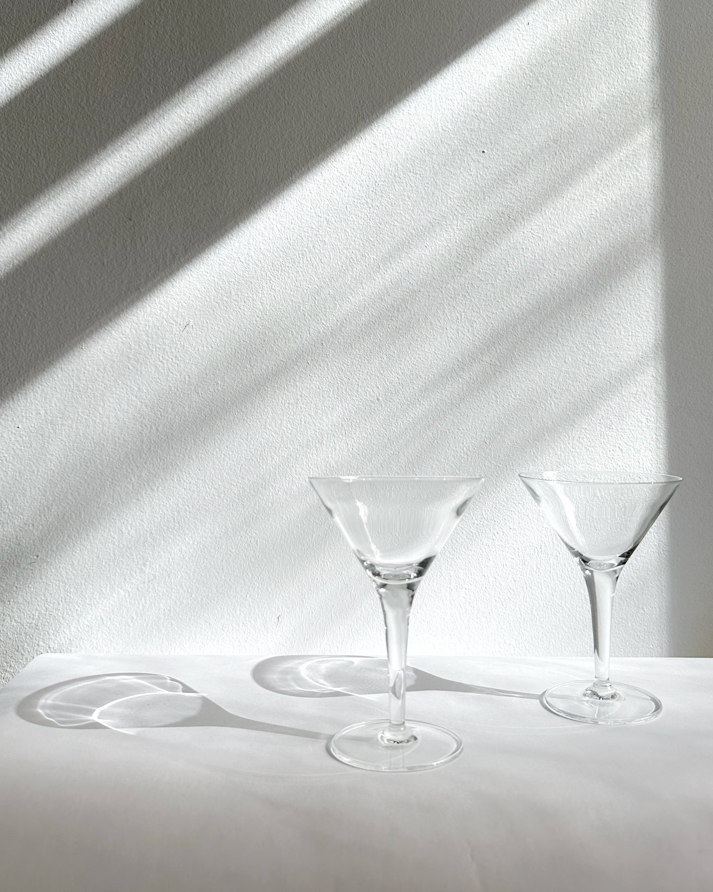 Vintage 1980s Minimalist Clear Martini Glasses – Set of 2