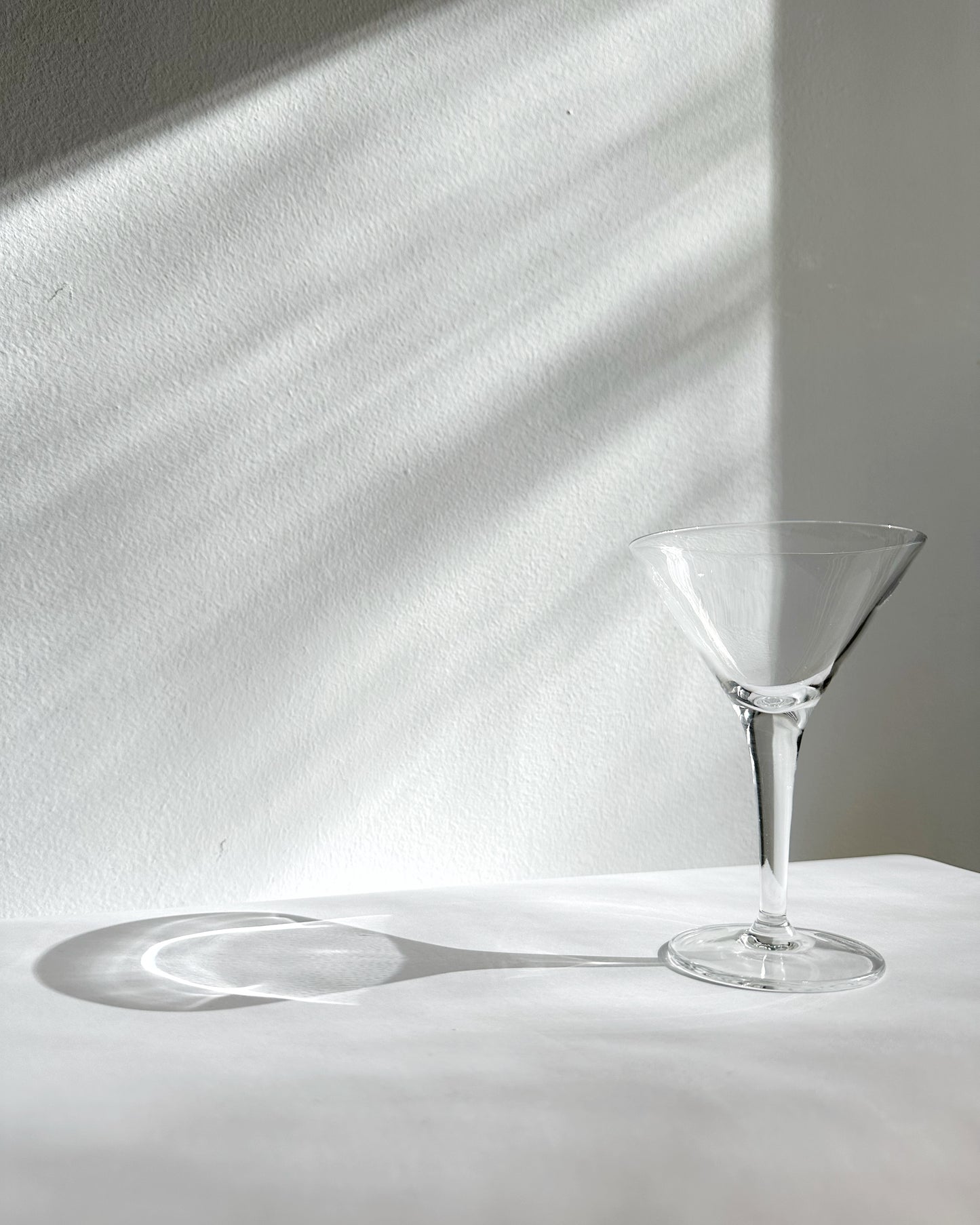 Vintage 1980s Minimalist Clear Martini Glasses – Set of 2