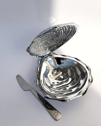 Vintage 1970s Oyster Shaped Butter Dish