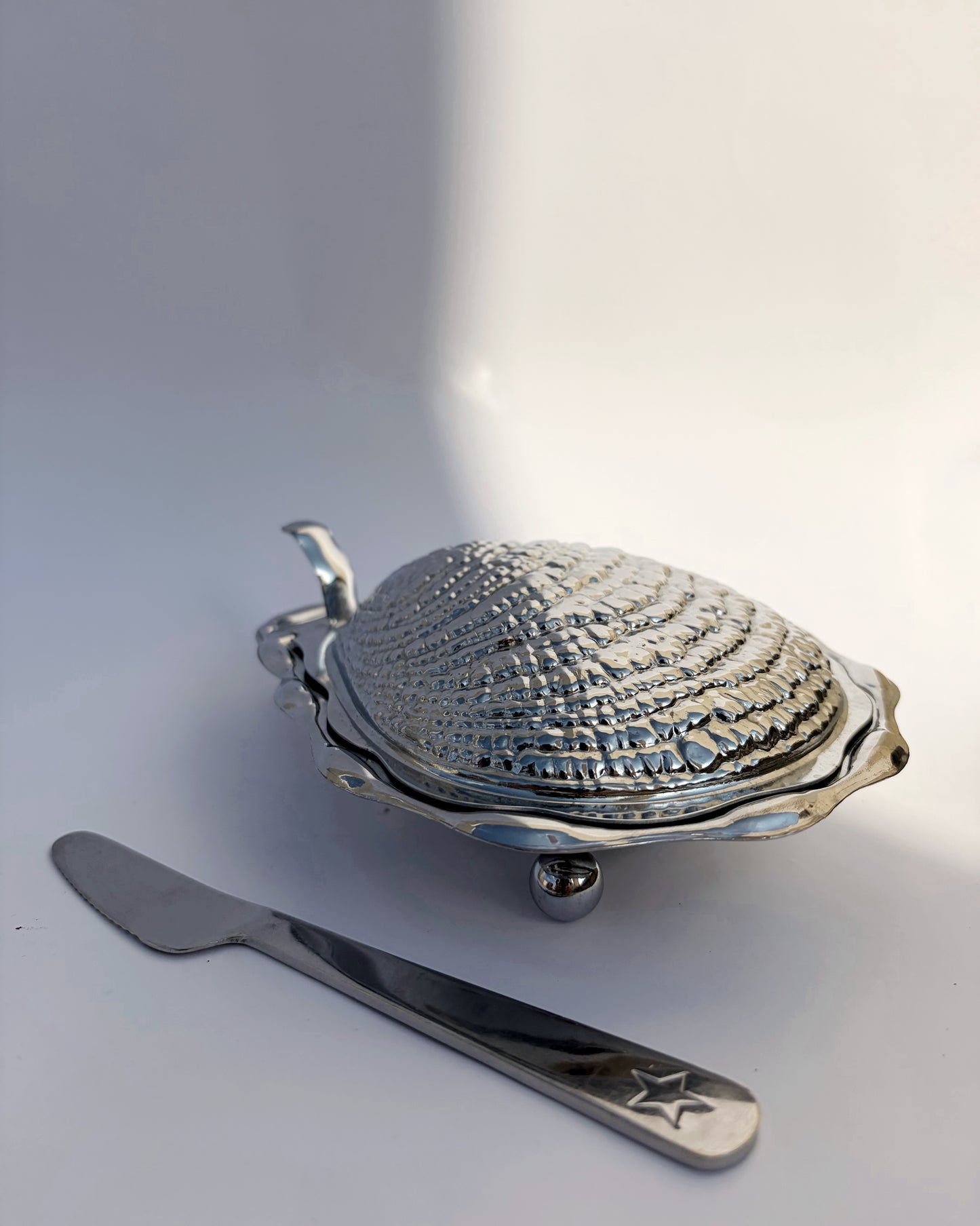 Vintage 1970s Oyster Shaped Butter Dish
