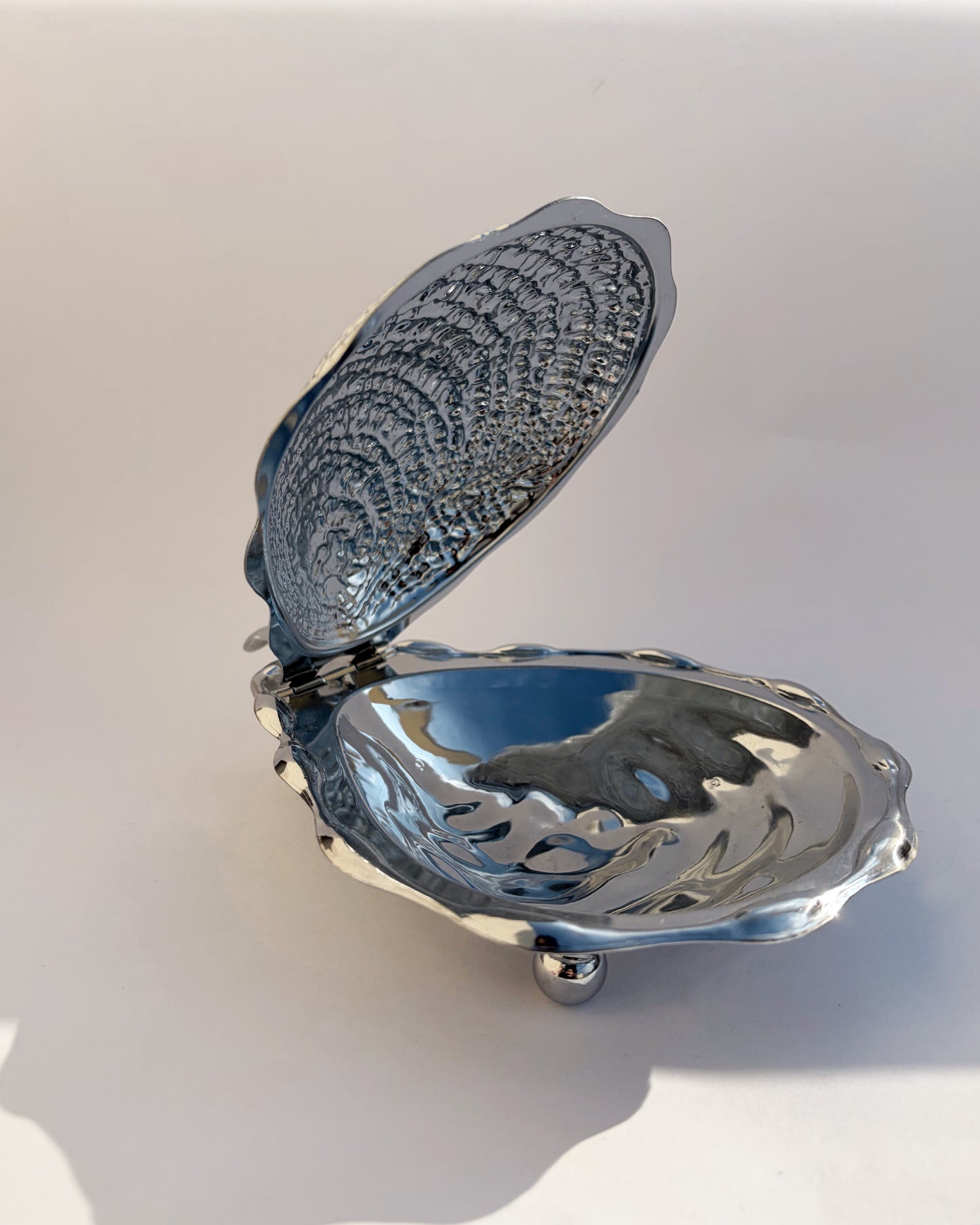 Vintage 1970s Oyster Shaped Butter Dish