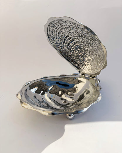 Vintage 1970s Oyster Shaped Butter Dish