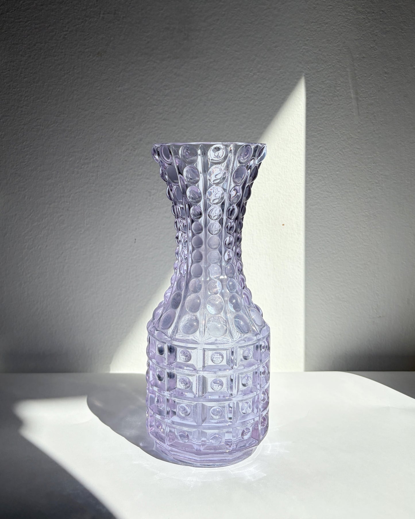 Vintage 1970s Alexandrite Neodymium Glass Vase