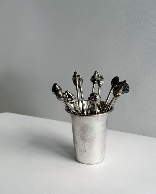 Vintage 1970s Shell Flatware Set (12 pcs)