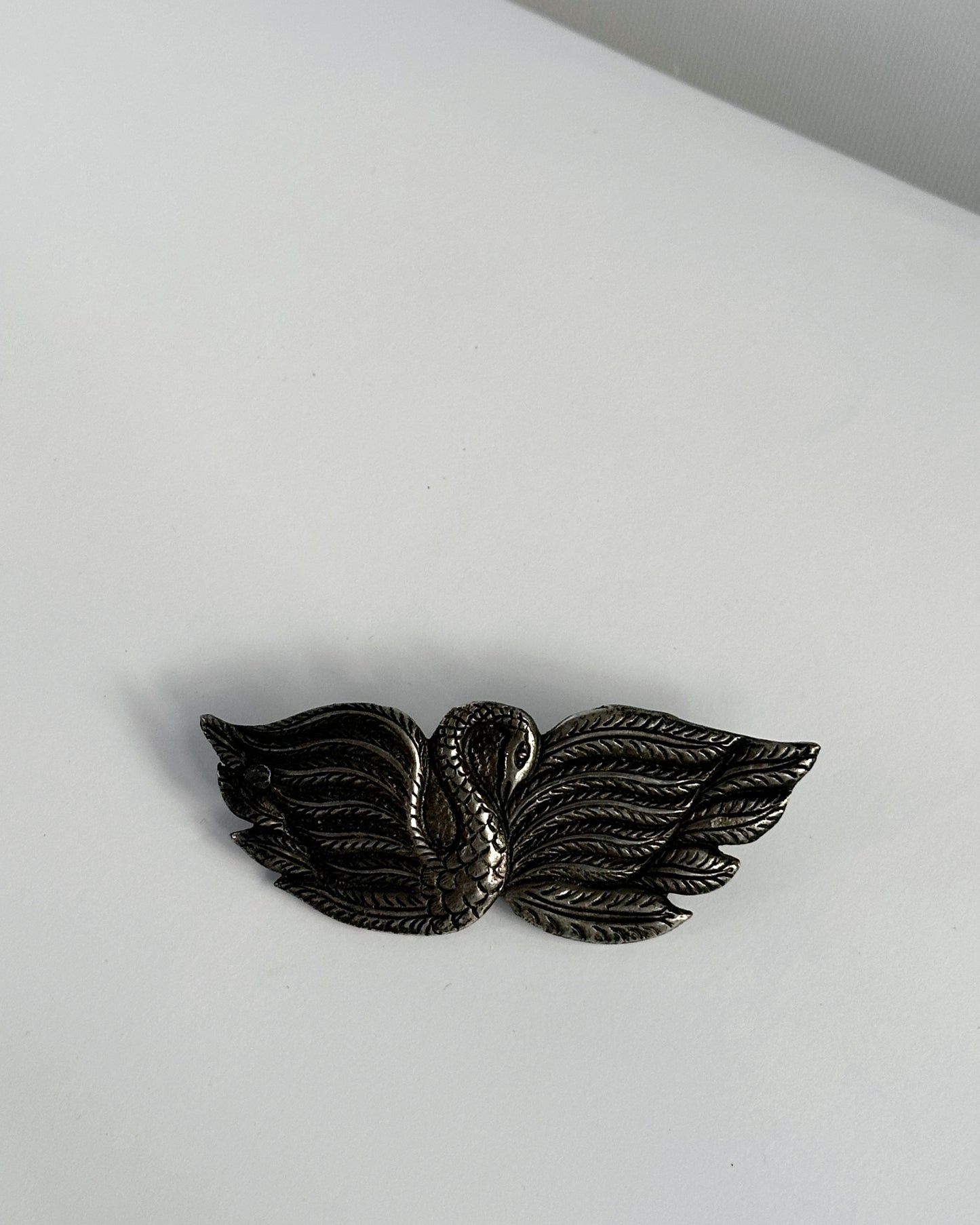 Vintage 1970s Swan Metal Hair Clip