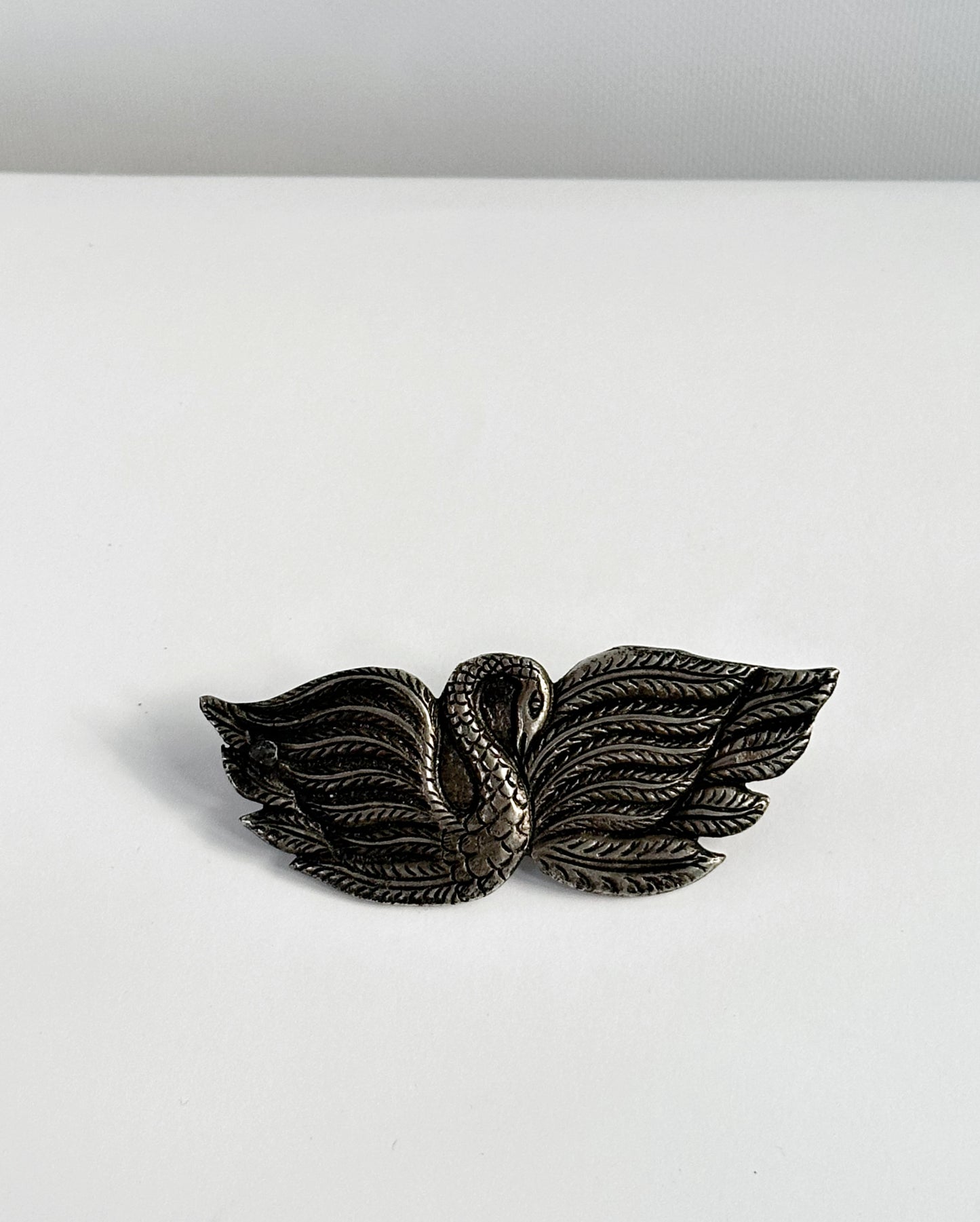 Vintage 1970s Swan Metal Hair Clip