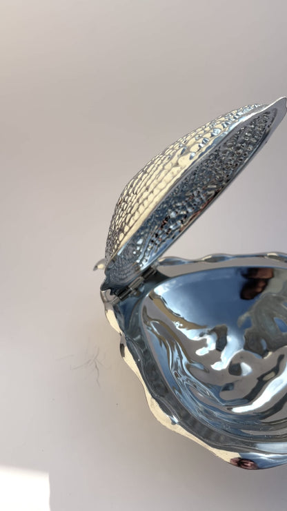 Vintage 1970s Oyster Shaped Butter Dish