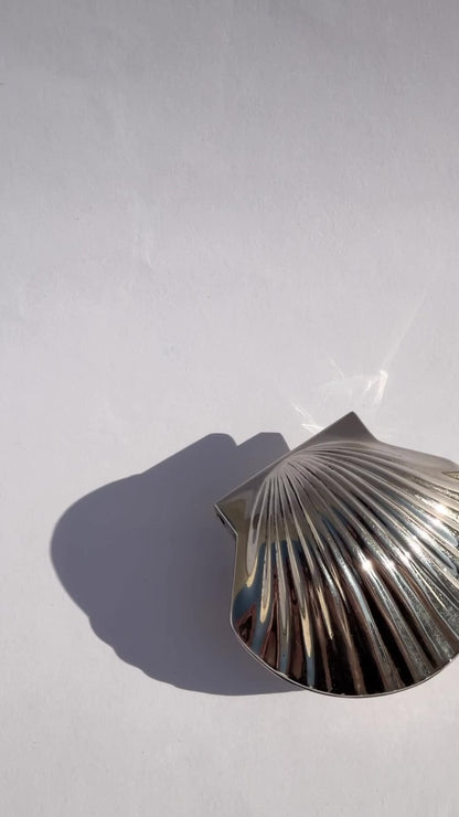 Vintage Silver Plated Shell Pill Box